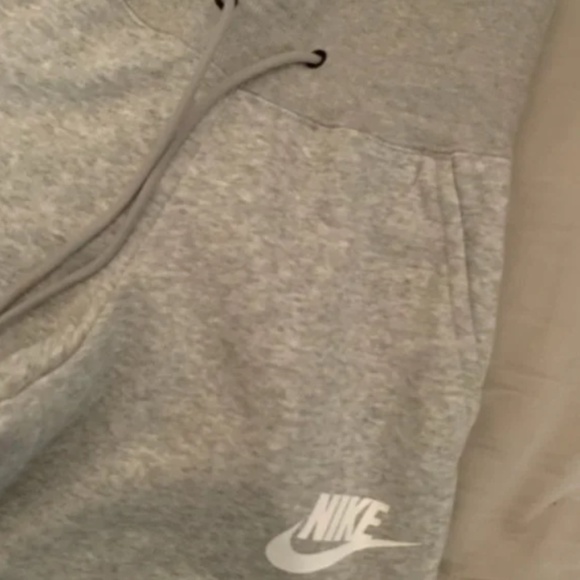 nike sweatpants - Picture 4 of 4
